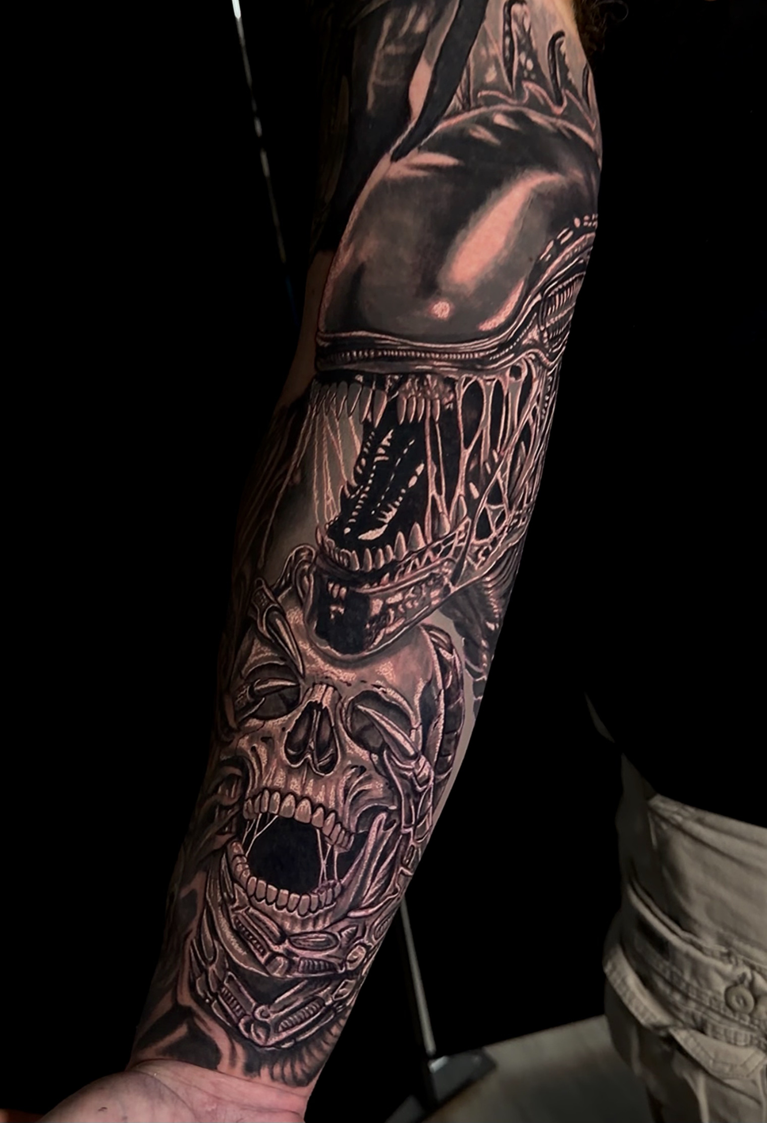 Dark sci-fi full sleeve